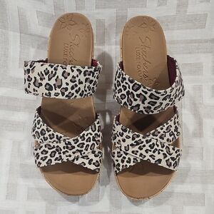 Skechers tylish Leopard Print Sandals
